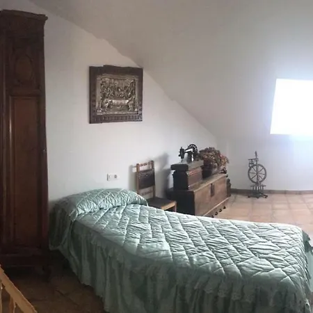 Casa Rural Plaza Vieja Holiday home Saldana